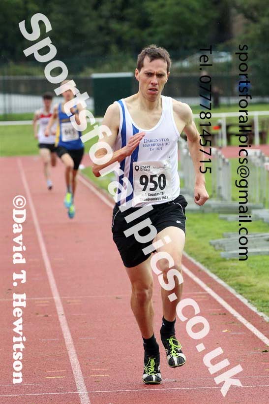 Mens and Boys 1500 metres, 2021 North Eastern Track and Field Champs., Middesbrough. Photo: David T. Hewitson/Sports for All Pics